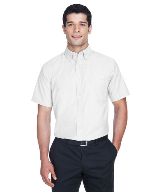 Men's Short-Sleeve Oxford with Stain-Release Men's Short-Sleeve Oxford with Stain-Release